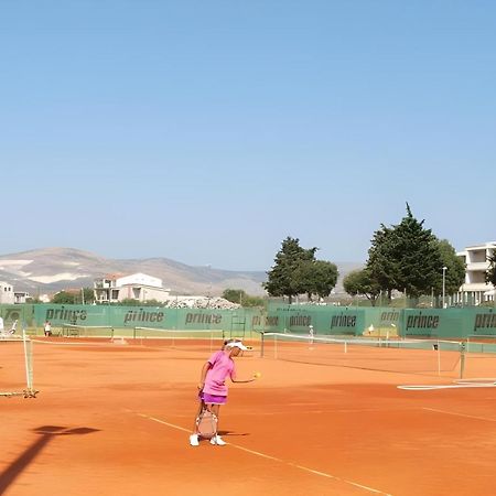 Kaštela Villa Elysium - Beautiful Family House With Heated Pool מראה חיצוני תמונה