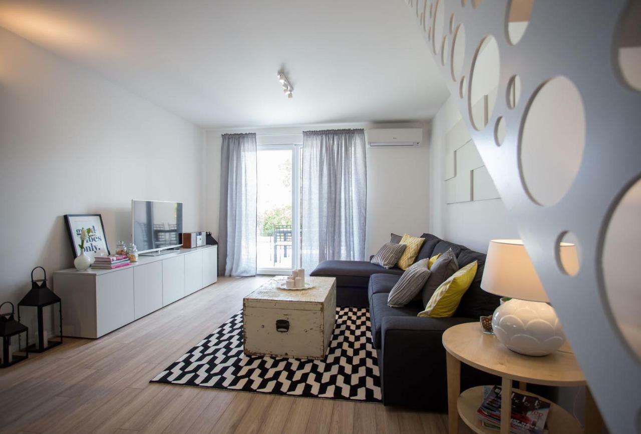 Kaštela Villa Elysium - Beautiful Family House With Heated Pool מראה חיצוני תמונה
